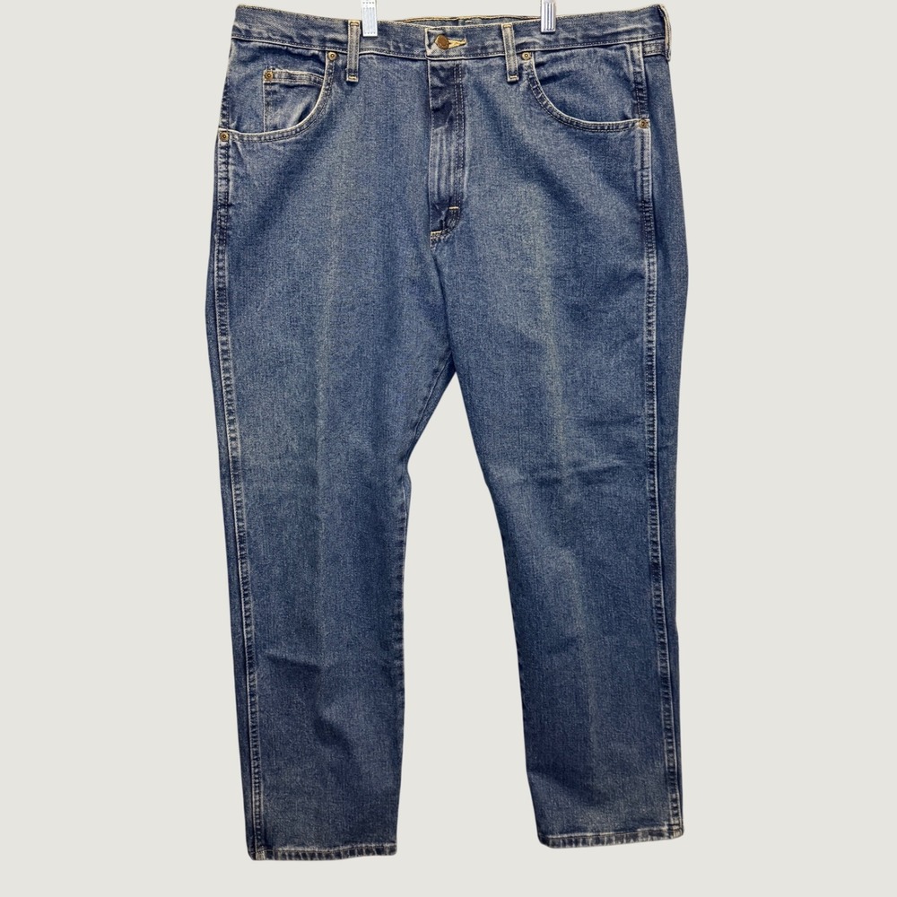 2313 | Wrangler Rugged Wear Straight Leg Jeans Blue Mens 38x32 Cotton